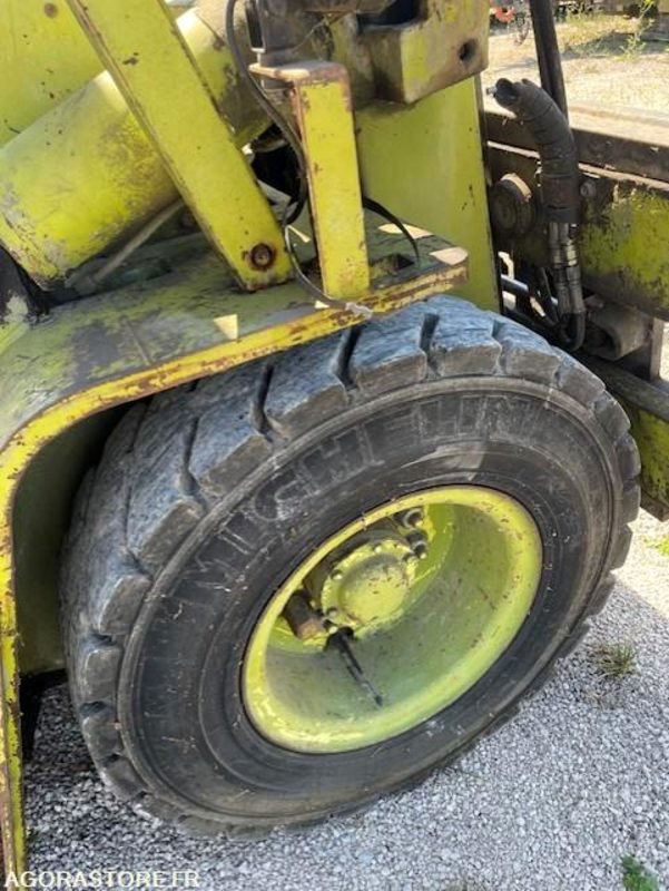 Chariot elevateur Clark 3.5 T - رافعة شوكية ديزل: صور 5 Chariot elevateur Clark 3.5 T - رافعة شوكية ديزل: صور 5