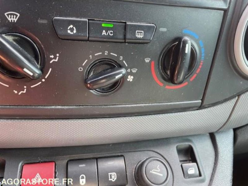 Citroen Berlingo utilitaire - 2009 - فان المدمجة: صور 5 Citroen Berlingo utilitaire - 2009 - فان المدمجة: صور 5