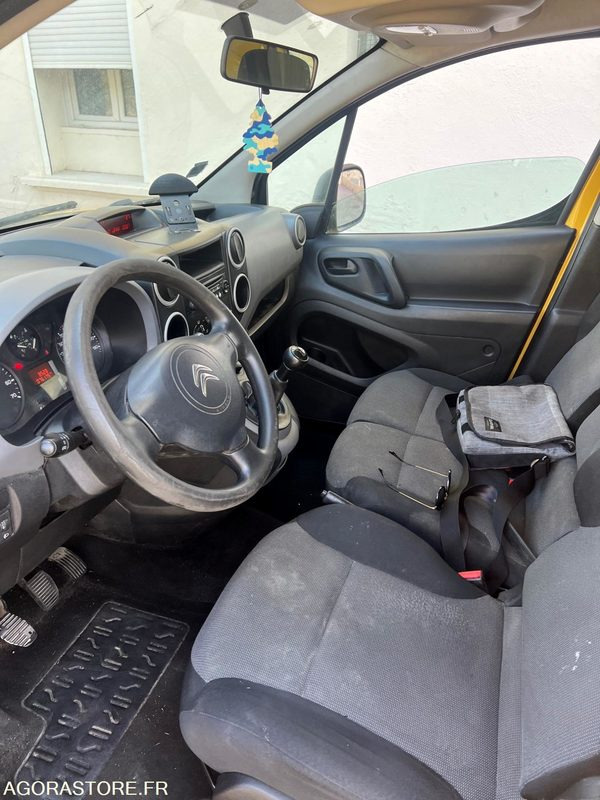 Citroen berlingo - 2016 - 76000km - سيارة: صور 3 Citroen berlingo - 2016 - 76000km - سيارة: صور 3