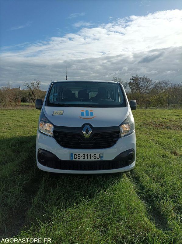 DS-311-SJ - Roulant - RENAULT TRAFIC - VP - 331 363 Kms - صغيرة, ميكروباص: صور 3 DS-311-SJ - Roulant - RENAULT TRAFIC - VP - 331 363 Kms - صغيرة, ميكروباص: صور 3