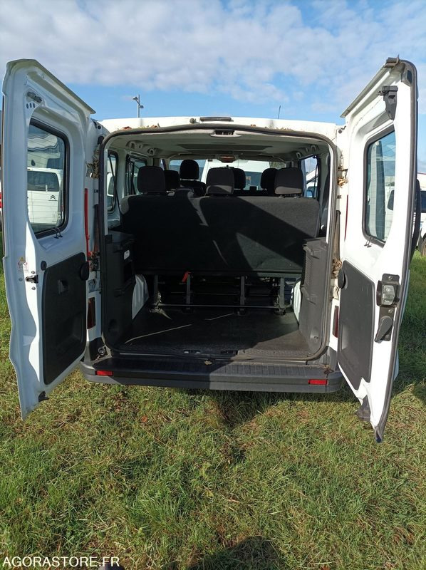 DS-311-SJ - Roulant - RENAULT TRAFIC - VP - 331 363 Kms - صغيرة, ميكروباص: صور 4 DS-311-SJ - Roulant - RENAULT TRAFIC - VP - 331 363 Kms - صغيرة, ميكروباص: صور 4