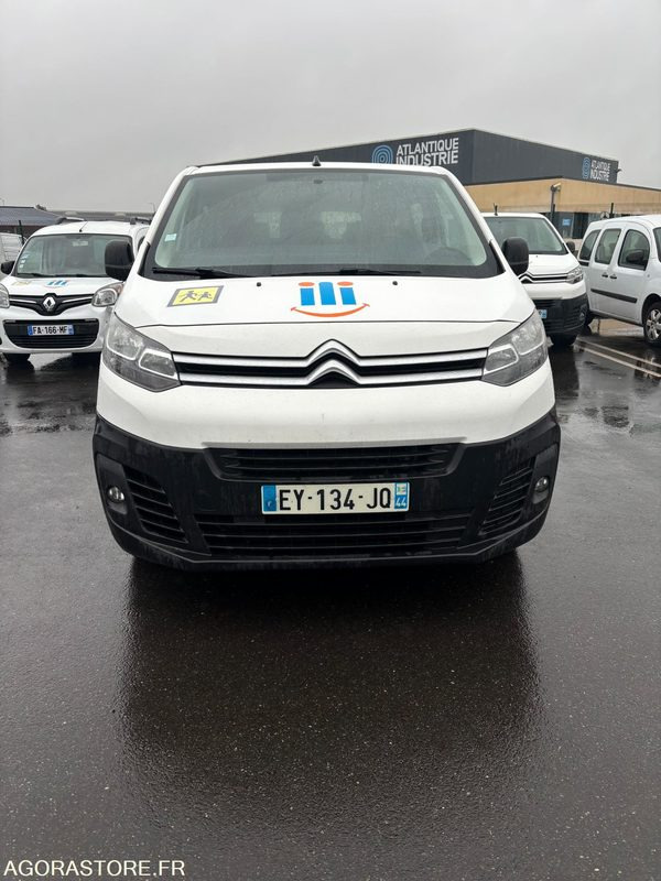 EY-134-JQ - Roulant - CITROEN JUMPY SPACE TOURER - VP - 205 076 Kms - صغيرة, ميكروباص: صور 4 EY-134-JQ - Roulant - CITROEN JUMPY SPACE TOURER - VP - 205 076 Kms - صغيرة, ميكروباص: صور 4