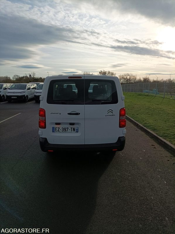 EZ-397-TN - Roulant - CITROEN JUMPY SPACE TOURER - VP - 183 132 Kms - صغيرة, ميكروباص: صور 5 EZ-397-TN - Roulant - CITROEN JUMPY SPACE TOURER - VP - 183 132 Kms - صغيرة, ميكروباص: صور 5