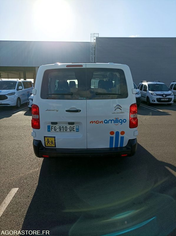FG-910-DE - Roulant - CITROEN JUMPY SPACE TOURER - VP - 199 032 Kms - صغيرة, ميكروباص: صور 4 FG-910-DE - Roulant - CITROEN JUMPY SPACE TOURER - VP - 199 032 Kms - صغيرة, ميكروباص: صور 4