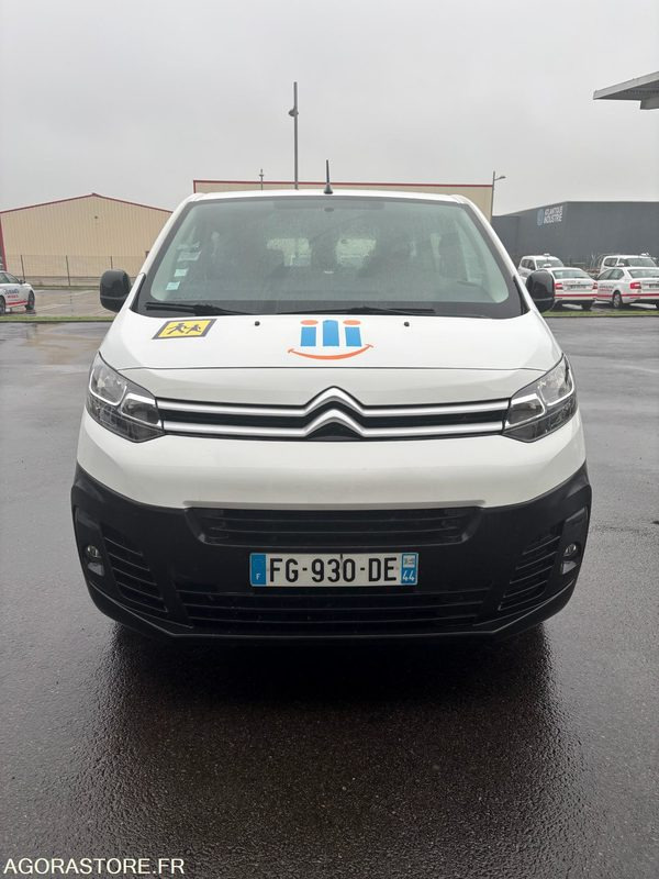 FG-930-DE - Roulant - CITROEN JUMPY SPACE TOURER - VP - 208 444 Kms - صغيرة, ميكروباص: صور 4 FG-930-DE - Roulant - CITROEN JUMPY SPACE TOURER - VP - 208 444 Kms - صغيرة, ميكروباص: صور 4