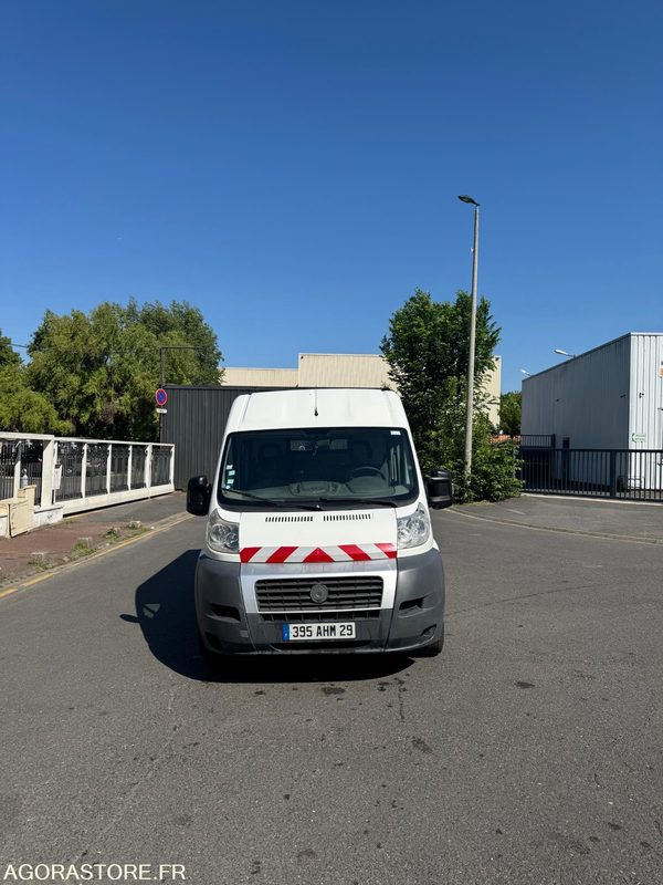 FIAT DUCATO 133 000 KM 7 PLACES - فان: صور 3 FIAT DUCATO 133 000 KM 7 PLACES - فان: صور 3