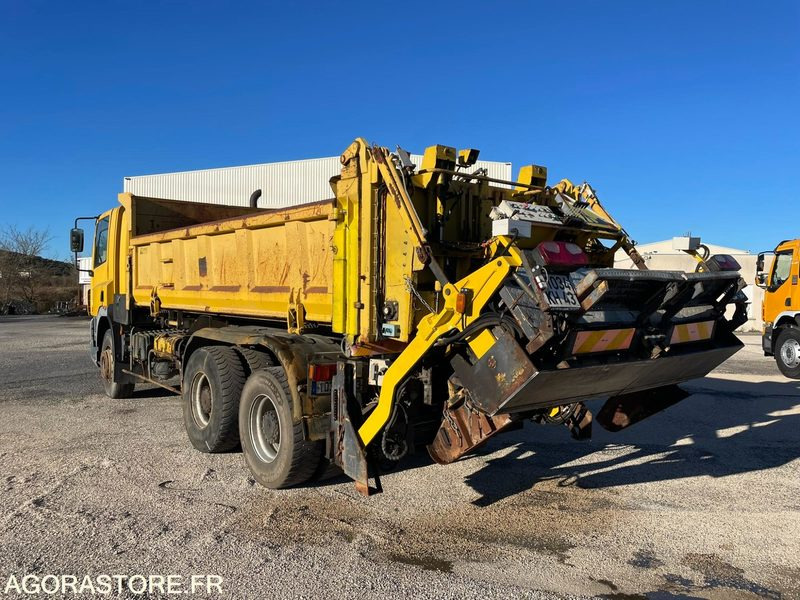 FINISSEUR D’INTERVENTION RAPIDE - DAF - FIR 3000 - 2003 / 335000 KM - العامل بالقار: صور 2 FINISSEUR D’INTERVENTION RAPIDE - DAF - FIR 3000 - 2003 / 335000 KM - العامل بالقار: صور 2