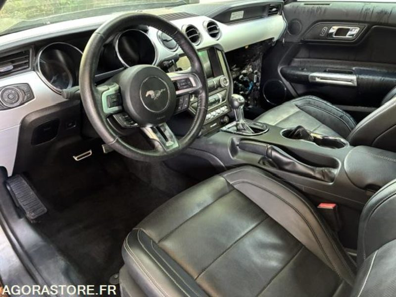 FORD MUSTANG FASTBACK 5.0 V8 - سيارة: صور 5 FORD MUSTANG FASTBACK 5.0 V8 - سيارة: صور 5