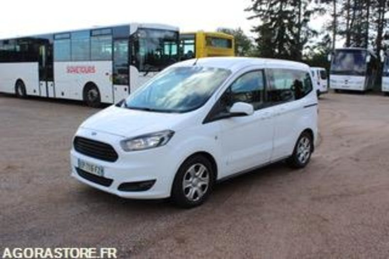 FORD TOURNEO - 2017 - 194 562 KMS - EP716FZ - فان المدمجة: صور 2 FORD TOURNEO - 2017 - 194 562 KMS - EP716FZ - فان المدمجة: صور 2