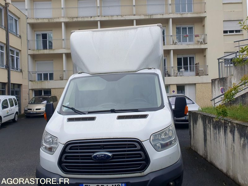 FORD TRANSIT AD BLUE 92178kms 2017 - الشاحنات الصغيرة صندوق مغلق: صور 1 FORD TRANSIT AD BLUE 92178kms 2017 - الشاحنات الصغيرة صندوق مغلق: صور 1