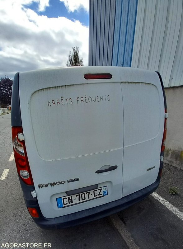 Fourgonnette frigorifique RENAULT - CN707CZ - فان المدمجة: صور 2 Fourgonnette frigorifique RENAULT - CN707CZ - فان المدمجة: صور 2