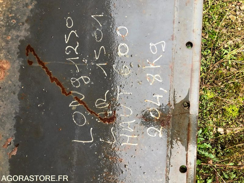 Godet CASE 1250 mm - قطع الغيار - آلات البناء: صور 4 Godet CASE 1250 mm - قطع الغيار - آلات البناء: صور 4