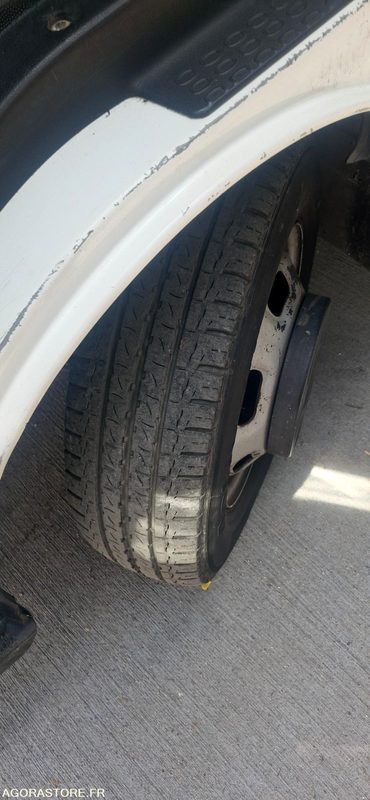 HYDROCUREUR NISSAN CABSTAR - 2008 - 105000km - AVEC TELECOMMANDE - فراغ شاحنة: صور 4 HYDROCUREUR NISSAN CABSTAR - 2008 - 105000km - AVEC TELECOMMANDE - فراغ شاحنة: صور 4
