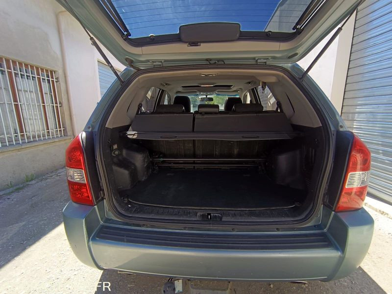 HYUNDAI TUCSON - 2007 - 224500KMS - سيارة دفع رباعي: صور 5 HYUNDAI TUCSON - 2007 - 224500KMS - سيارة دفع رباعي: صور 5