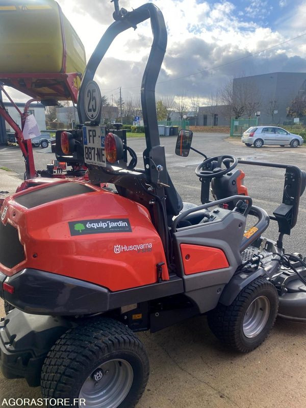 Husqvarna P525 Diesel - Coupe 150 cm - معدات الحدائق: صور 5 Husqvarna P525 Diesel - Coupe 150 cm - معدات الحدائق: صور 5