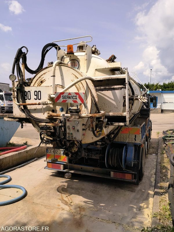 Hydrocureur HUWER RENAULT 24 T CE432JC (VENTE UNIQUEMENT EXPORT) - فراغ شاحنة: صور 3 Hydrocureur HUWER RENAULT 24 T CE432JC (VENTE UNIQUEMENT EXPORT) - فراغ شاحنة: صور 3