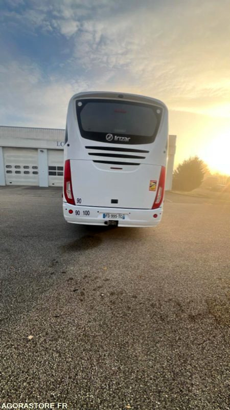 IRIZAR I6 N°196067 - حافلة مدرسية: صور 2 IRIZAR I6 N°196067 - حافلة مدرسية: صور 2