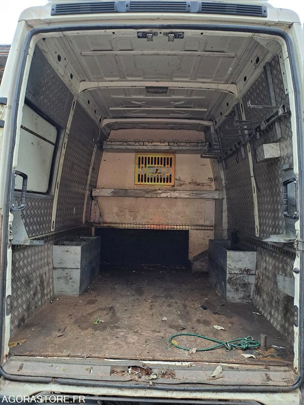 IVECO | 35S12 | 2007 | 99665KM - فان: صور 3 IVECO | 35S12 | 2007 | 99665KM - فان: صور 3