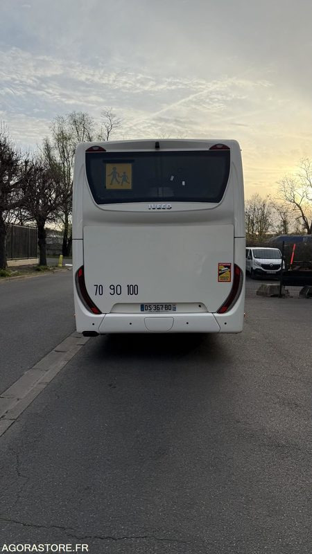 IVECO CROSSWAY CAR SCOLAIRE - 103 000 km - 2015 - حافلة: صور 5 IVECO CROSSWAY CAR SCOLAIRE - 103 000 km - 2015 - حافلة: صور 5