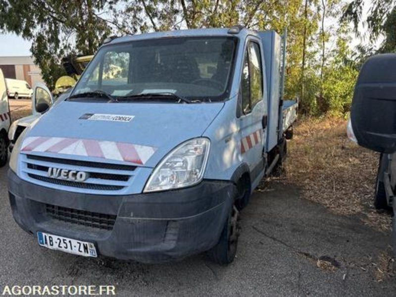 IVECO DAILY - 2009 - 142112KM - AB251ZN - فان: صور 2 IVECO DAILY - 2009 - 142112KM - AB251ZN - فان: صور 2