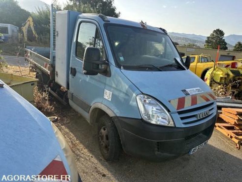 IVECO DAILY - 2009 - 176370KM - AB323ZN - فان: صور 2 IVECO DAILY - 2009 - 176370KM - AB323ZN - فان: صور 2
