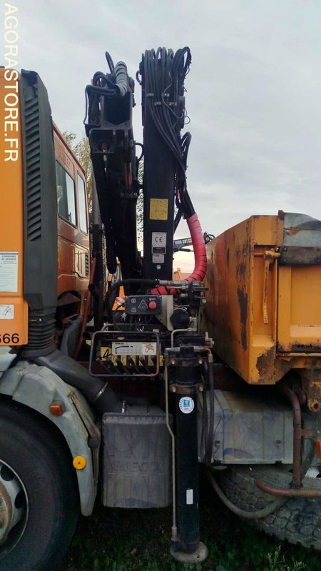 Iveco 180E24 - 2003 - 251793kms - 126BCA31 - شاحنة جرار: صور 3 Iveco 180E24 - 2003 - 251793kms - 126BCA31 - شاحنة جرار: صور 3