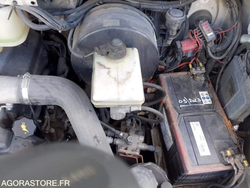 Iveco benne - شاحنة: صور 3 Iveco benne - شاحنة: صور 3