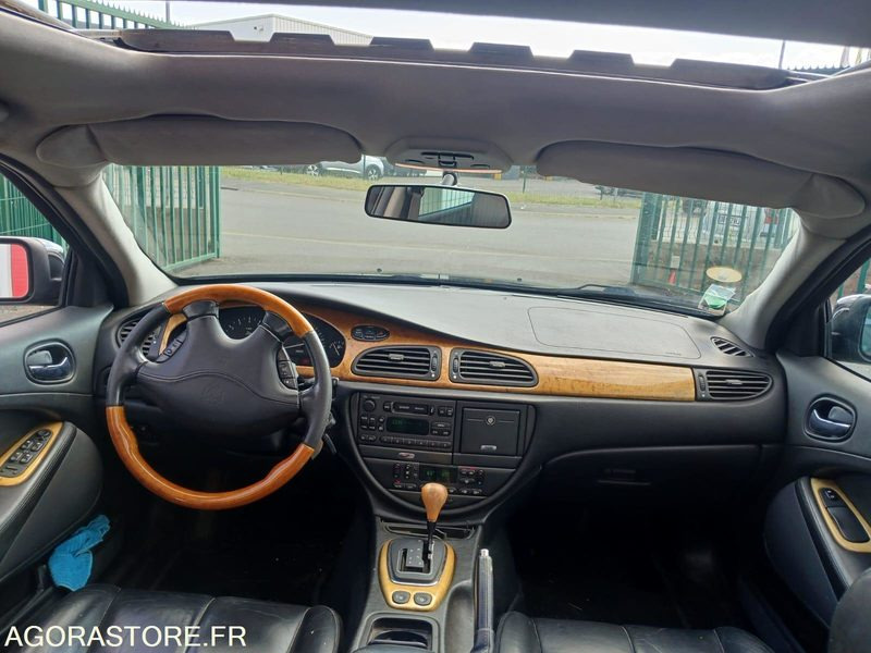 Jaguar S-Type full options - 2001 - 293400km - سيارة: صور 5 Jaguar S-Type full options - 2001 - 293400km - سيارة: صور 5