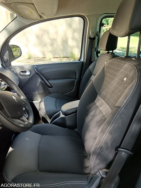 Kangoo 1.5 DCI - سيارة: صور 4 Kangoo 1.5 DCI - سيارة: صور 4