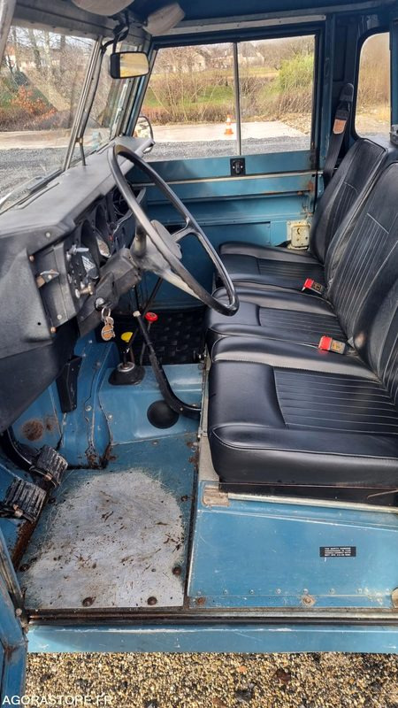LAND ROVER DEFENDER 90 - 1980 - 52000km - فان المدمجة: صور 4 LAND ROVER DEFENDER 90 - 1980 - 52000km - فان المدمجة: صور 4