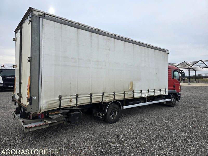 MAN TGL 12.250 - 2012 - 697000km - Camion Ridelles Coulissantes - شاحنة: صور 3 MAN TGL 12.250 - 2012 - 697000km - Camion Ridelles Coulissantes - شاحنة: صور 3
