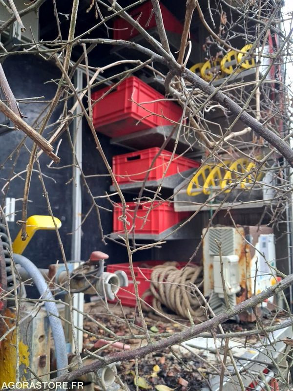 MAN TGM 4X4 18.250 Fourgon GIMAEX VASP 2011 212000Km ROULANT PRO UNIQUEMENT - شاحنة: صور 5 MAN TGM 4X4 18.250 Fourgon GIMAEX VASP 2011 212000Km ROULANT PRO UNIQUEMENT - شاحنة: صور 5