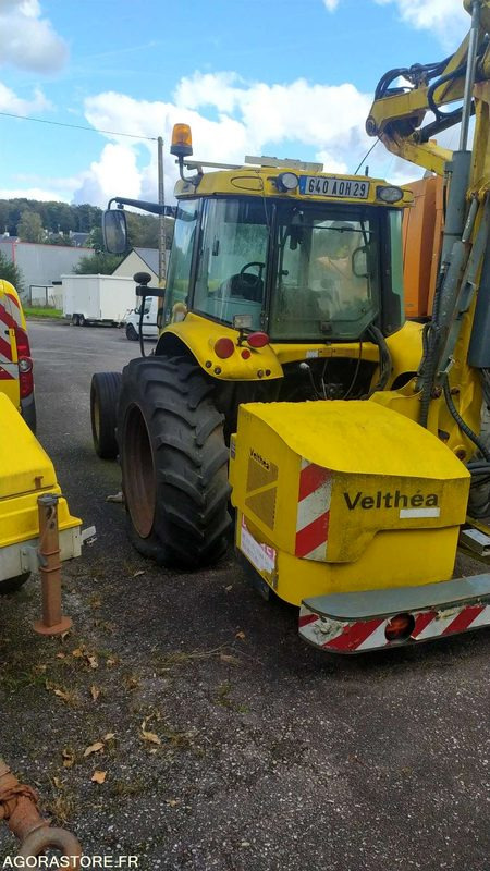 MASSEY FERGUSSIN 6445 DYNA-6 - 2008 - 6022kms - جرار: صور 2 MASSEY FERGUSSIN 6445 DYNA-6 - 2008 - 6022kms - جرار: صور 2