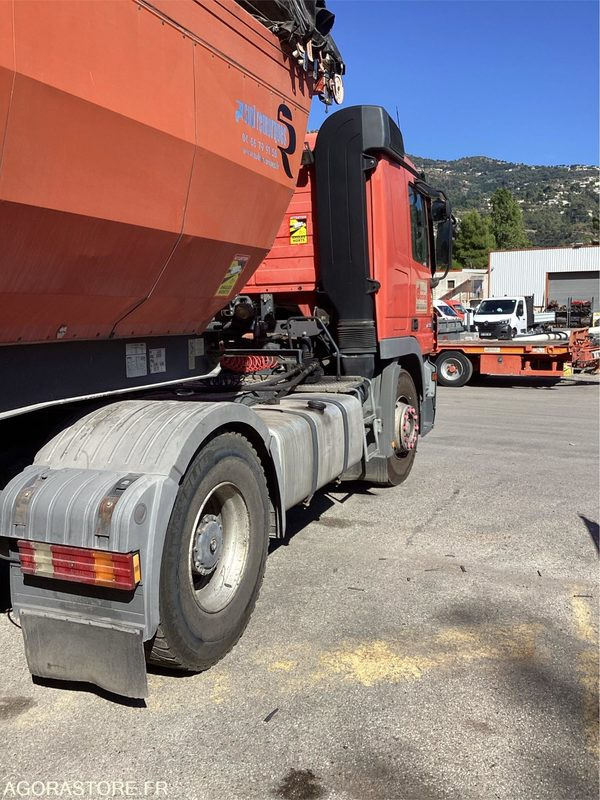 MERCEDES BENZ ACTROS - 2005 - 511806 KM - P3000898 - شاحنة جرار: صور 3 MERCEDES BENZ ACTROS - 2005 - 511806 KM - P3000898 - شاحنة جرار: صور 3