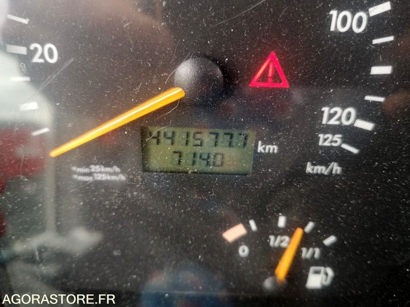 MERCEDES INTOURO M 08519 441577kms 2007 - حافلة مدرسية: صور 5 MERCEDES INTOURO M 08519 441577kms 2007 - حافلة مدرسية: صور 5