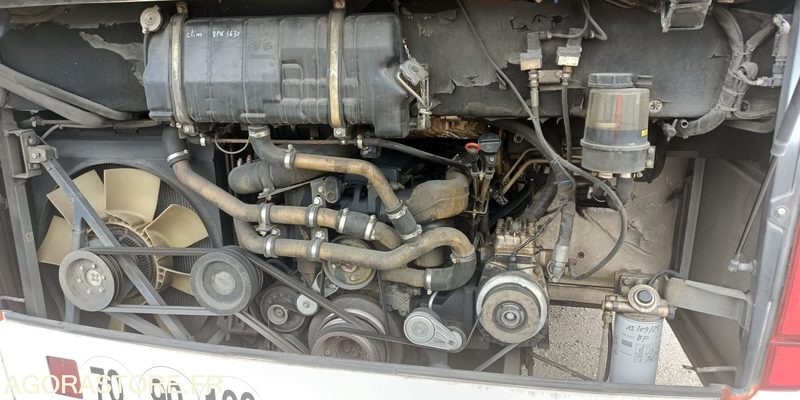 MERCEDES INTOURO N°093361 - حافلة مدرسية: صور 5 MERCEDES INTOURO N°093361 - حافلة مدرسية: صور 5