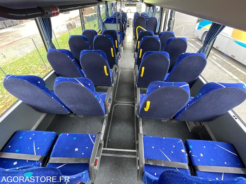 MERCEDES INTOURO N°095010 - حافلة مدرسية: صور 4 MERCEDES INTOURO N°095010 - حافلة مدرسية: صور 4