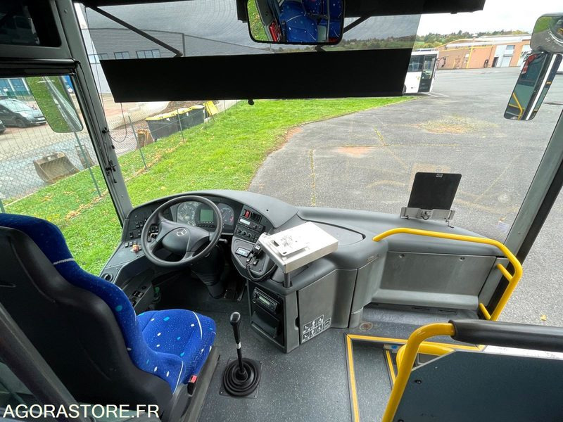 MERCEDES INTOURO N°095010 - حافلة مدرسية: صور 5 MERCEDES INTOURO N°095010 - حافلة مدرسية: صور 5