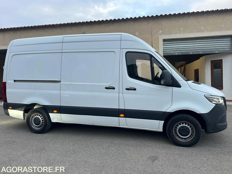 MERCEDES - SPRINTER - 2021 / 88000 KM - فان: صور 4 MERCEDES - SPRINTER - 2021 / 88000 KM - فان: صور 4