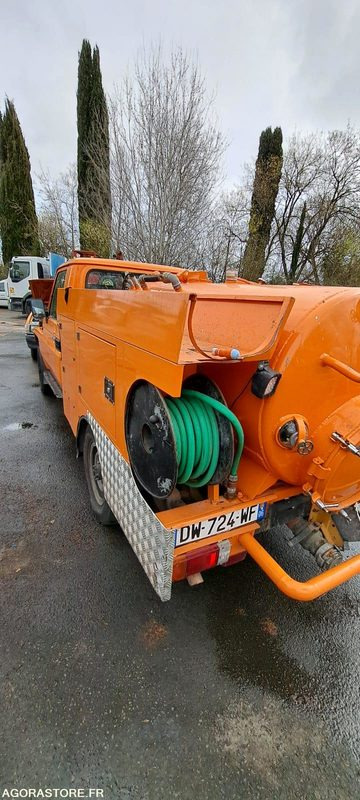 MINI COMBINE RIVARD/TOYOTA 2002 DW724WF (VENTE UNIQUEMENT EXPORT) - سيارة دفع رباعي: صور 5 MINI COMBINE RIVARD/TOYOTA 2002 DW724WF (VENTE UNIQUEMENT EXPORT) - سيارة دفع رباعي: صور 5