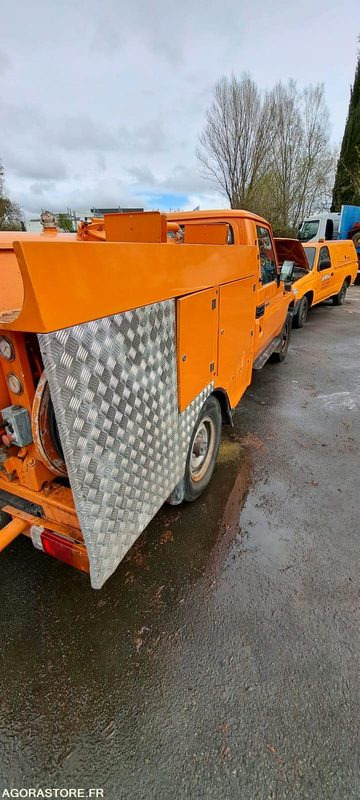 MINI COMBINE RIVARD/TOYOTA 2002 DW724WF (VENTE UNIQUEMENT EXPORT) - سيارة دفع رباعي: صور 4 MINI COMBINE RIVARD/TOYOTA 2002 DW724WF (VENTE UNIQUEMENT EXPORT) - سيارة دفع رباعي: صور 4