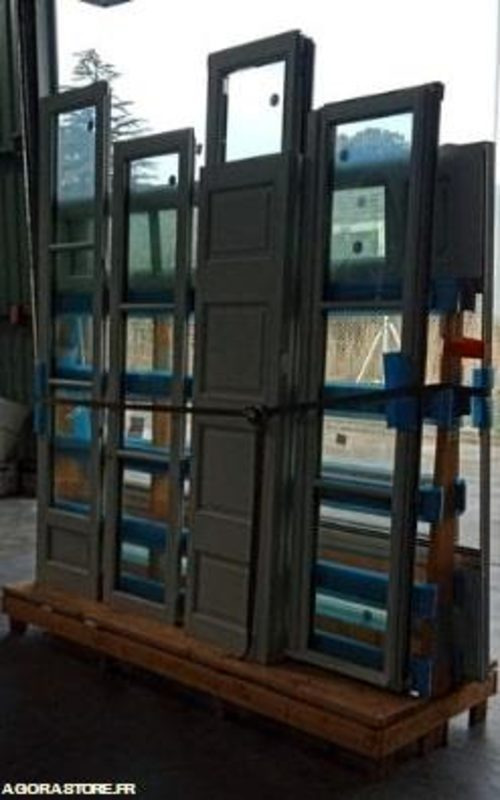 Menuiseries bois DE LA ROSA - الأدوات والمعدات: صور 4 Menuiseries bois DE LA ROSA - الأدوات والمعدات: صور 4