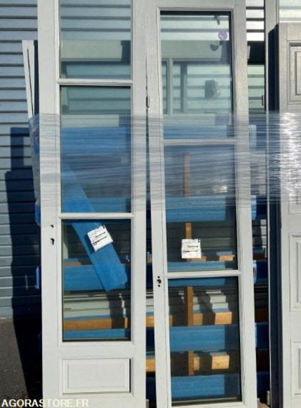 Menuiseries bois DE LA ROSA - الأدوات والمعدات: صور 2 Menuiseries bois DE LA ROSA - الأدوات والمعدات: صور 2