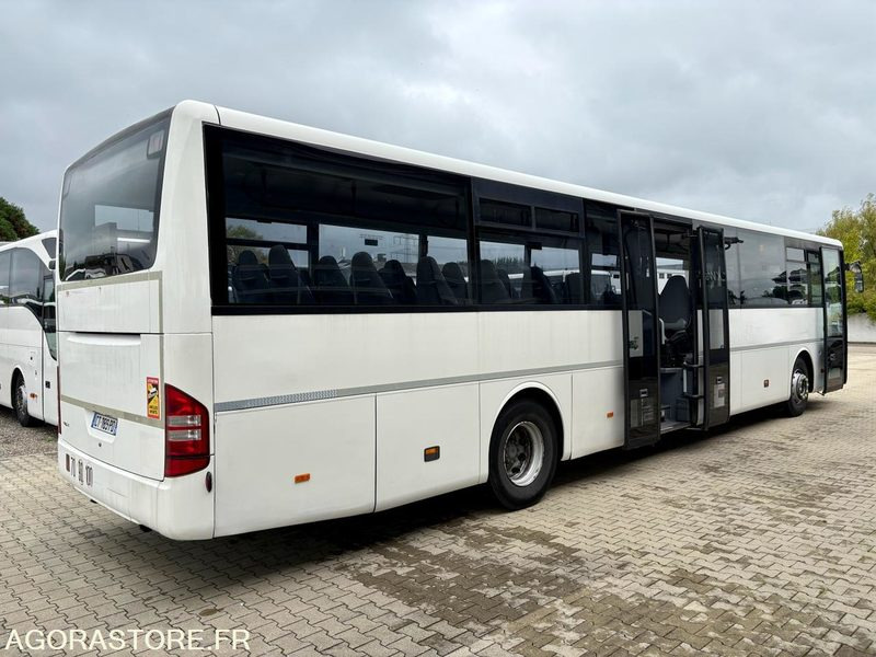 Mercedes Benz Intouro - 2013 - EEV - حافلة مدرسية: صور 3 Mercedes Benz Intouro - 2013 - EEV - حافلة مدرسية: صور 3