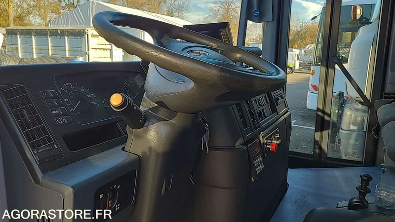 Mercedes Econic 2633 - 2012 - 206149kms - CG216GJ - شاحنة القمامة: صور 4 Mercedes Econic 2633 - 2012 - 206149kms - CG216GJ - شاحنة القمامة: صور 4