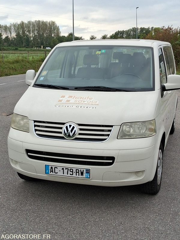 Mini bus / Volkswagen Caravelle - صغيرة, ميكروباص: صور 1 Mini bus / Volkswagen Caravelle - صغيرة, ميكروباص: صور 1