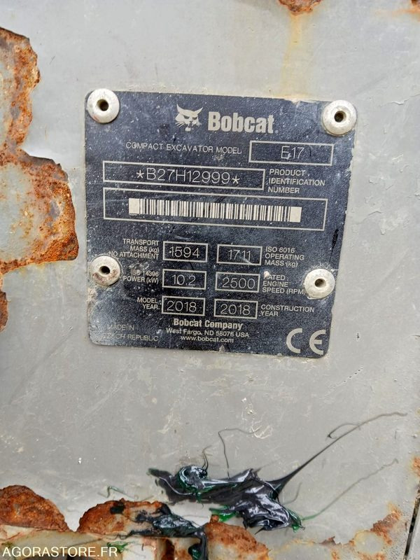 Mini pelle Bobcat E17 avec 2 godets - حفارة: صور 2 Mini pelle Bobcat E17 avec 2 godets - حفارة: صور 2