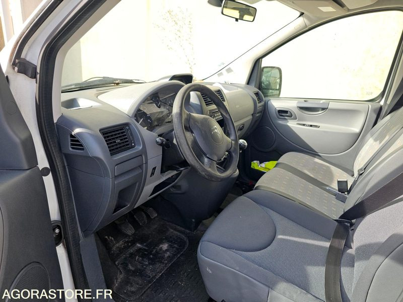 Minibus JUMPY "sans CT" non roulant - صغيرة, ميكروباص: صور 3 Minibus JUMPY "sans CT" non roulant - صغيرة, ميكروباص: صور 3