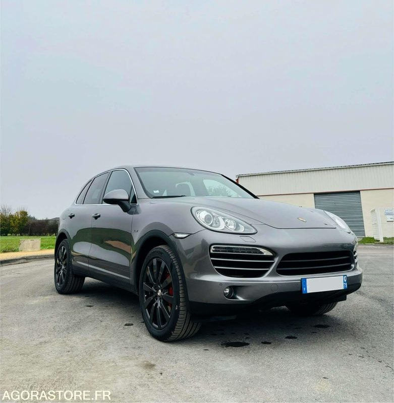 NIORT - PORSCHE CAYENNE 3.0 V6 - 2012 - 42 000 KM - سيارة: صور 5 NIORT - PORSCHE CAYENNE 3.0 V6 - 2012 - 42 000 KM - سيارة: صور 5