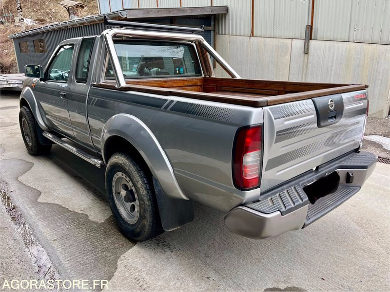 NISSAN NAVARA 4X4 83500 KMS 2003 - سيارة: صور 2 NISSAN NAVARA 4X4 83500 KMS 2003 - سيارة: صور 2
